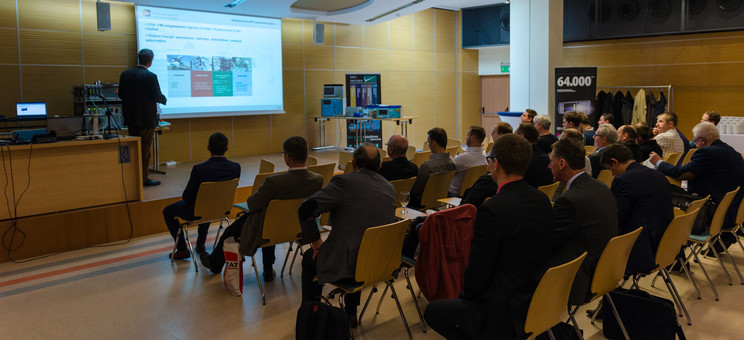 Seminarium naukowo-techniczne dla przemysłu lotniczego i wojskowego